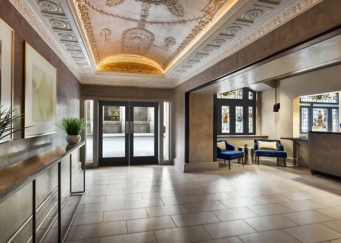 Magnolia Hotel St. Louis, A Tribute Portfolio Hotel